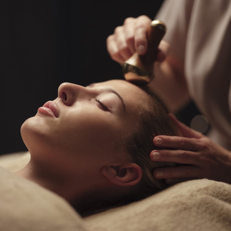 kama_spa_experience_facial.jpg